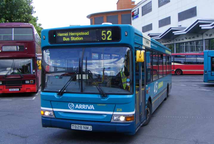 Arriva Shires Dennis Dart Plaxton Pointer 3228